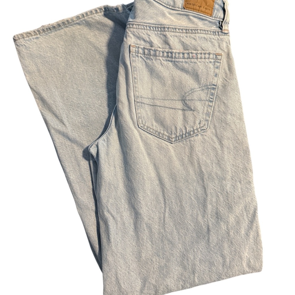 American Eagle Outfitters Light Wash Women’s short